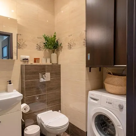 Apartman Odra Tower With Garage & Balcony - Properunit